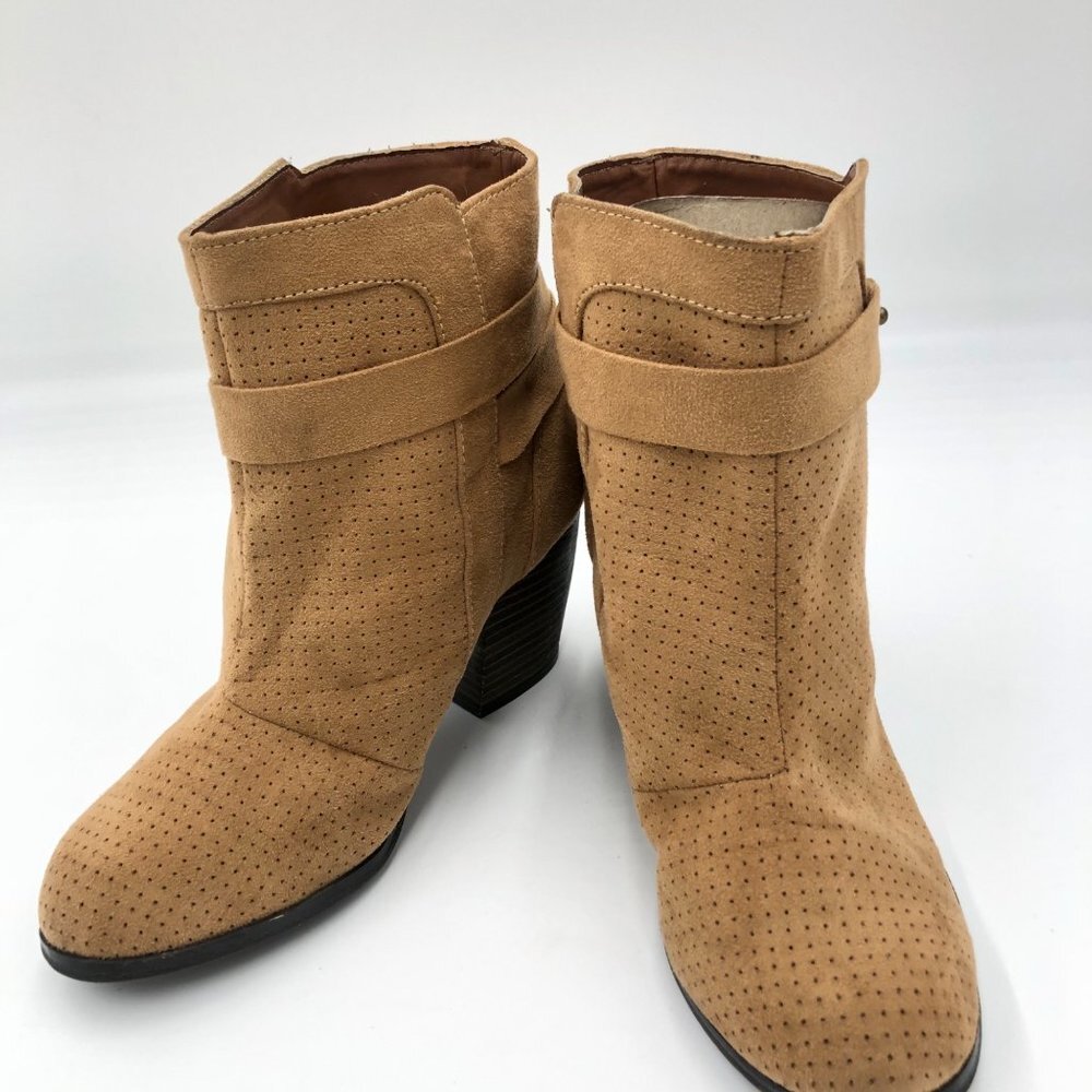 Qupid Tan Booties Size 5.5